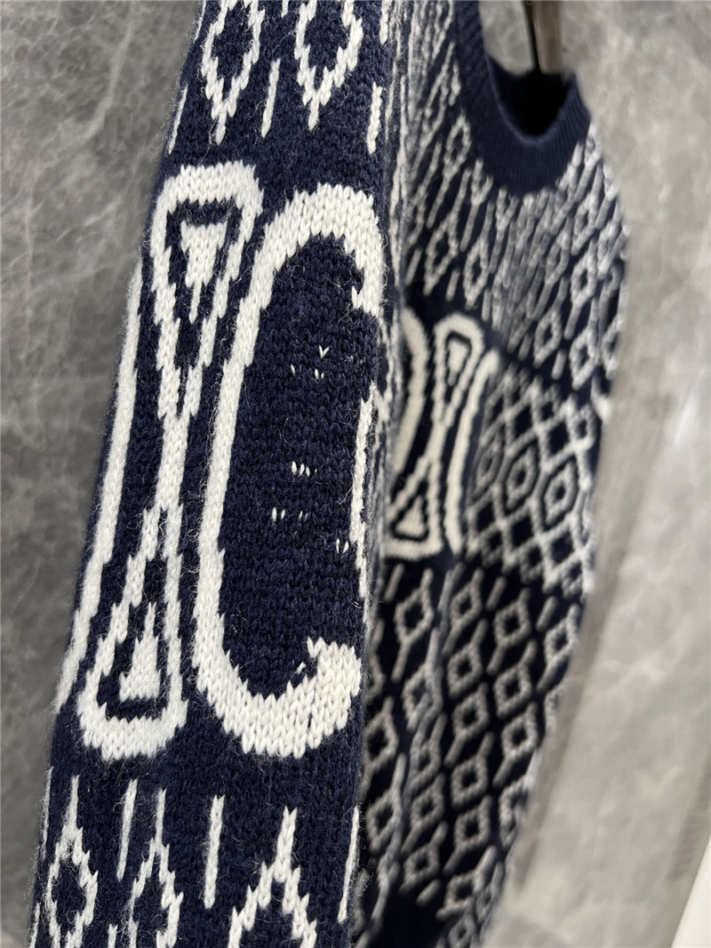 Ce1i*e wool knitted sweater