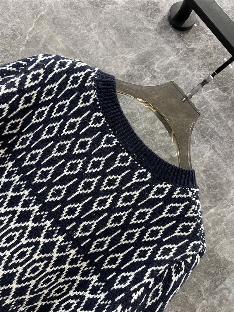 Ce1i*e wool knitted sweater