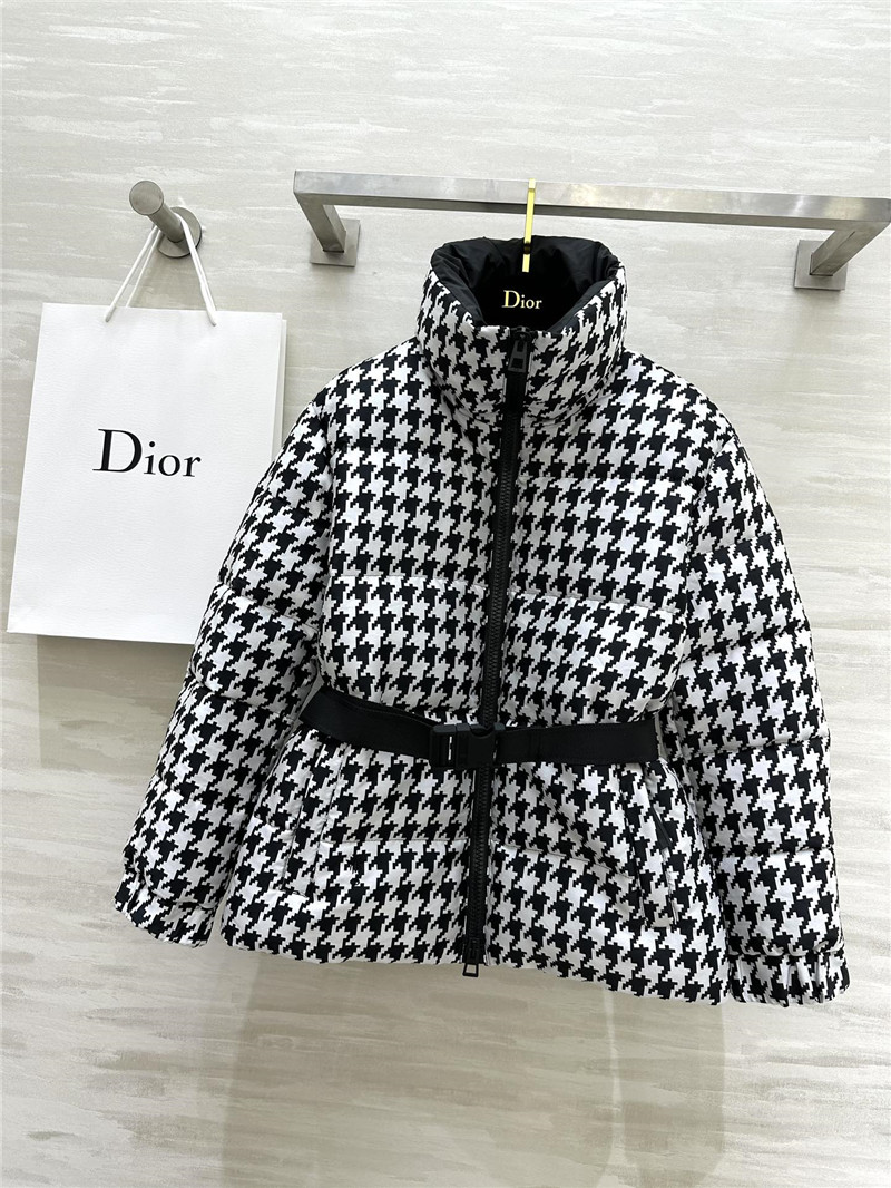 D10r stand collar down jacket