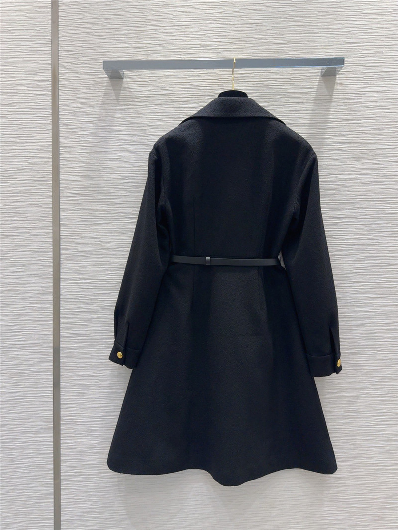 D10r elegant coat