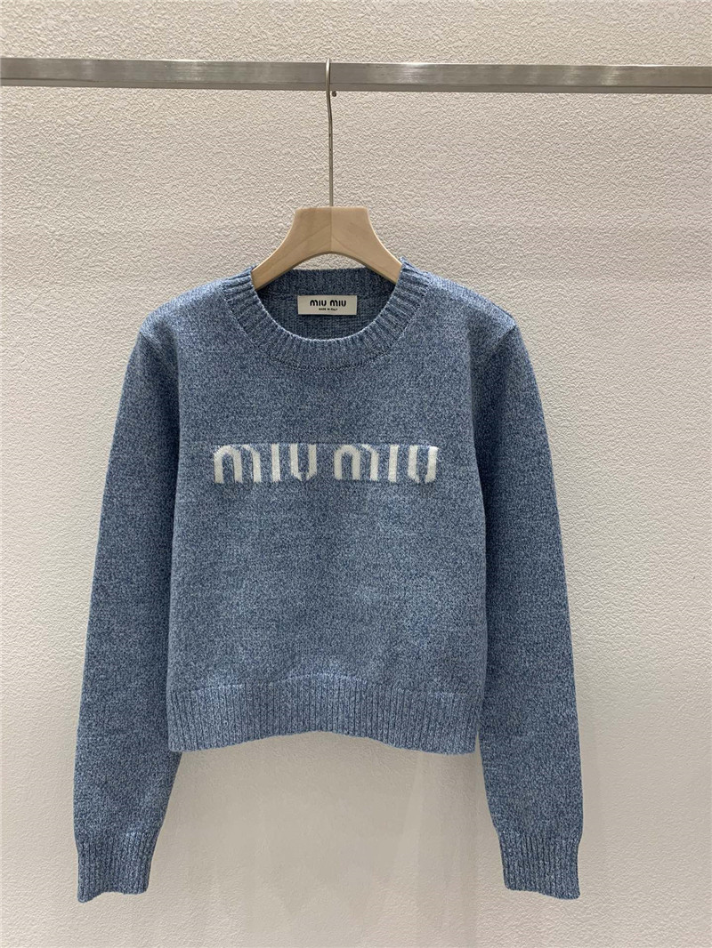 Miu Miu Logo-Intarsia Crop Wool Sweater in Blue
