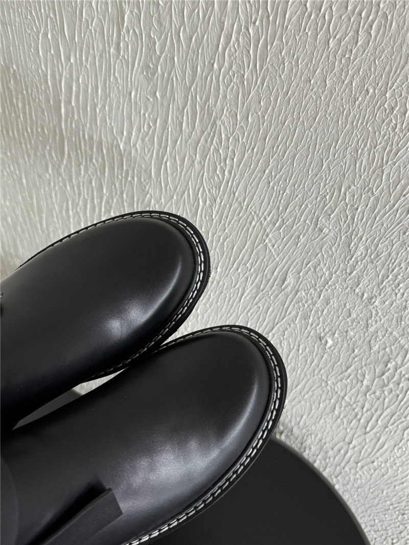 l0vis Vvtt0n lv beaubourg ankle boot