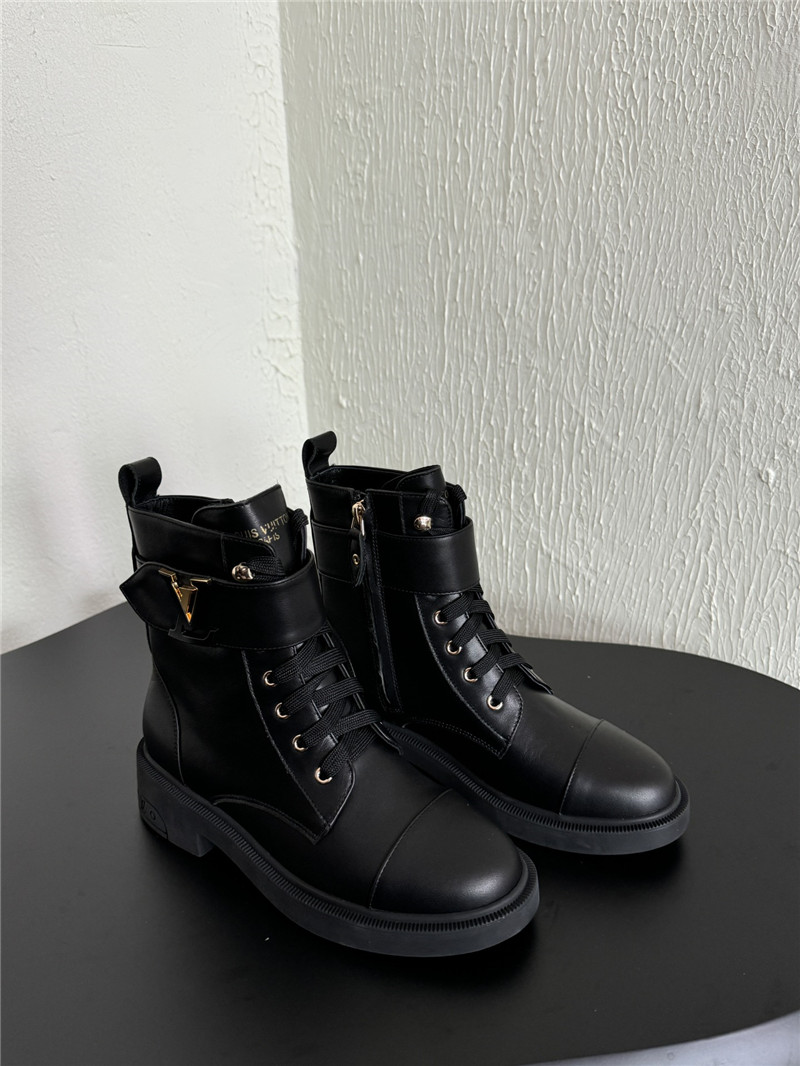 l0vis Vvtt0n citizen flat ranger boot