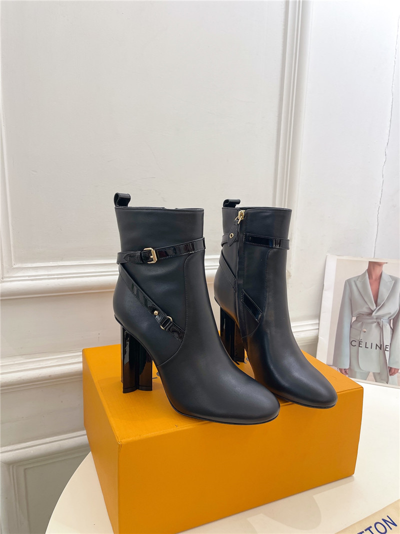 l0vis Vvtt0n silhouette ankle boot