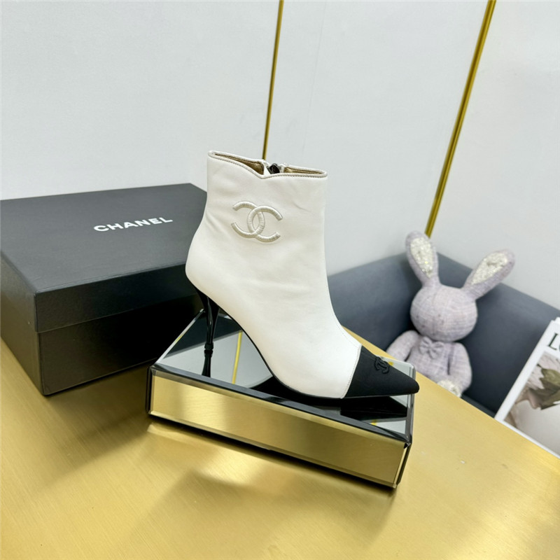 Ch**el white calfskin pointed toe heel boots