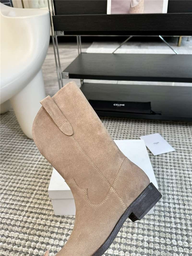 Ce1i*e beige cowboy leather boots
