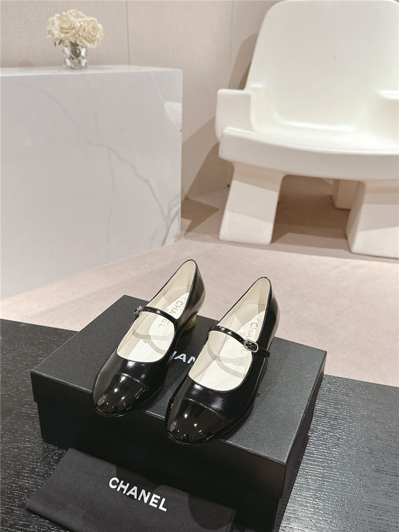 Ch**el black mary janes shiny patent calfskin
