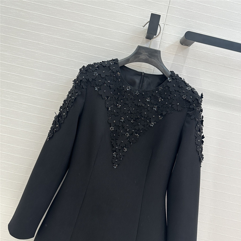 Va1e*ntin0 luxury dress