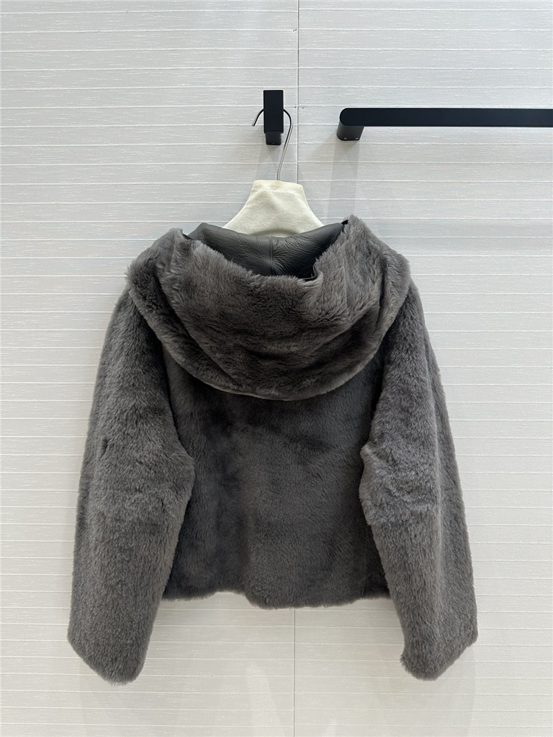 H**me5 short shearling jacket
