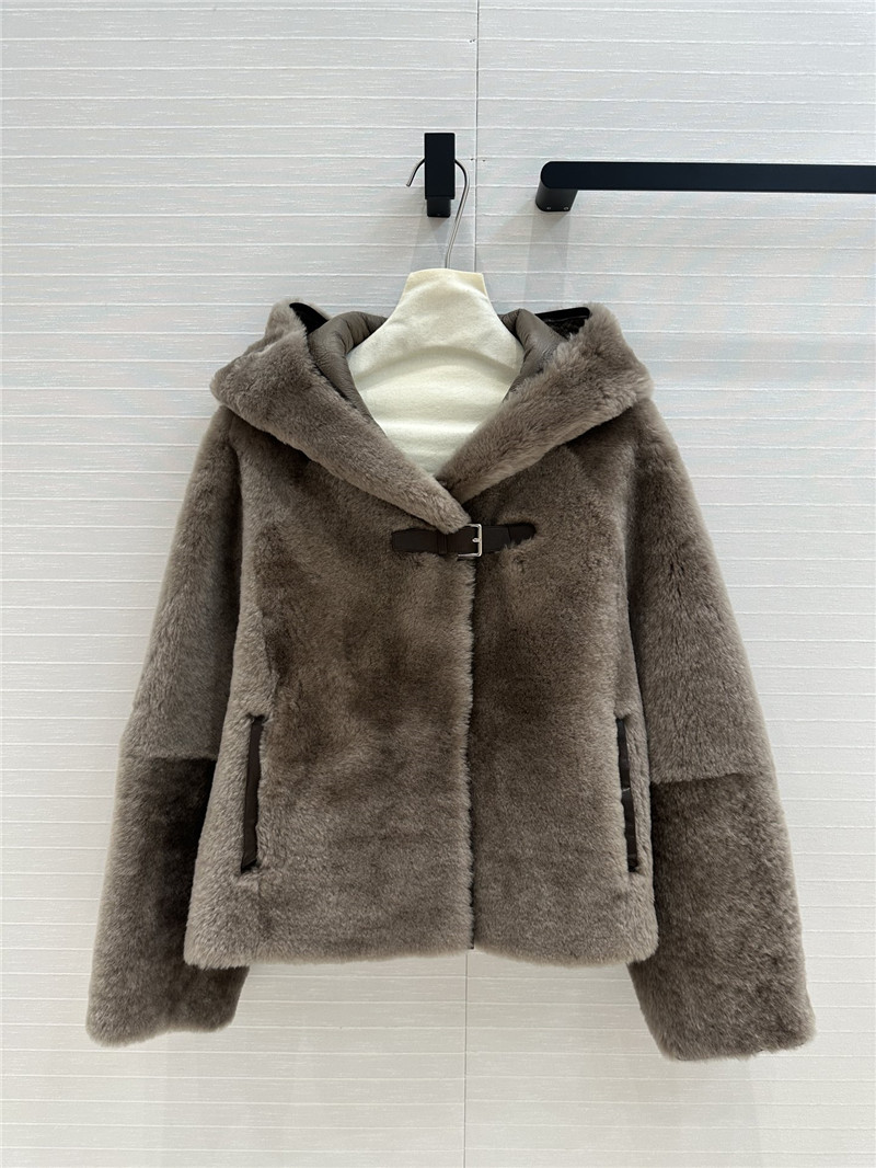 H**me5 short shearling jacket