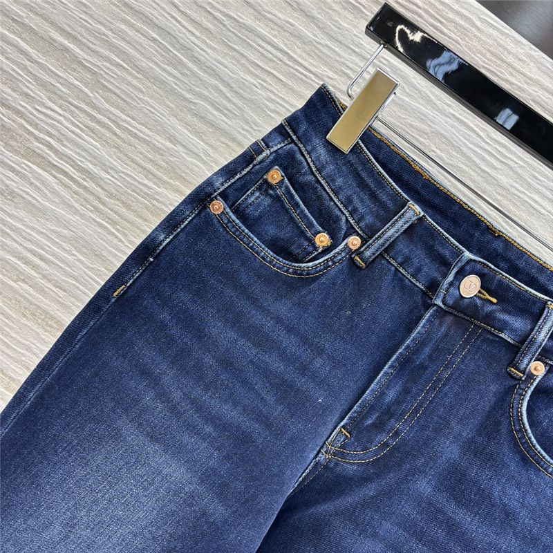 Va1e*ntin0 bootcut jeans