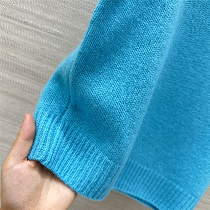 Pra*a cashmere top