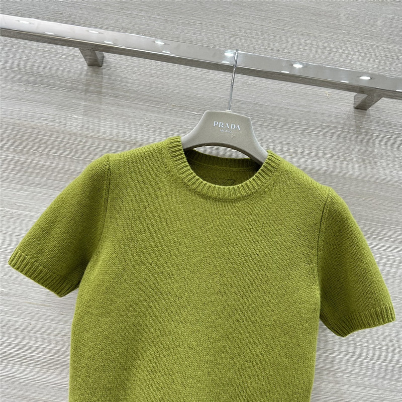 Pra*a cashmere top