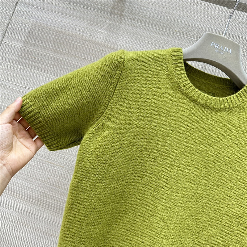 Pra*a cashmere top