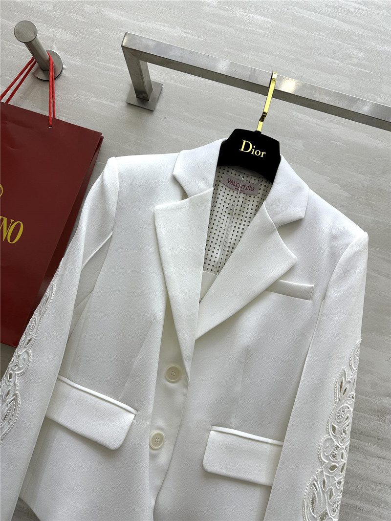 Va1e*ntin0 suit jacket