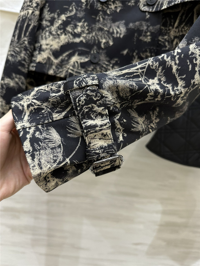 D10r waist-length cotton coat