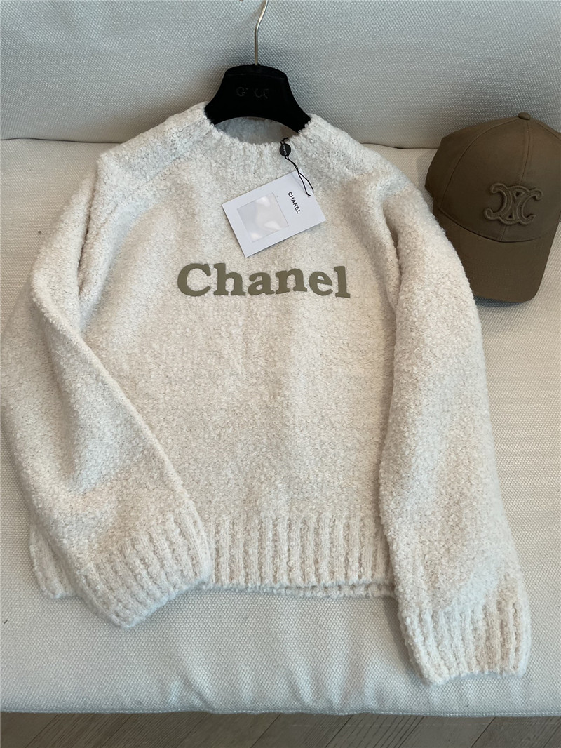 Ch**el cream printed logo wool sweater