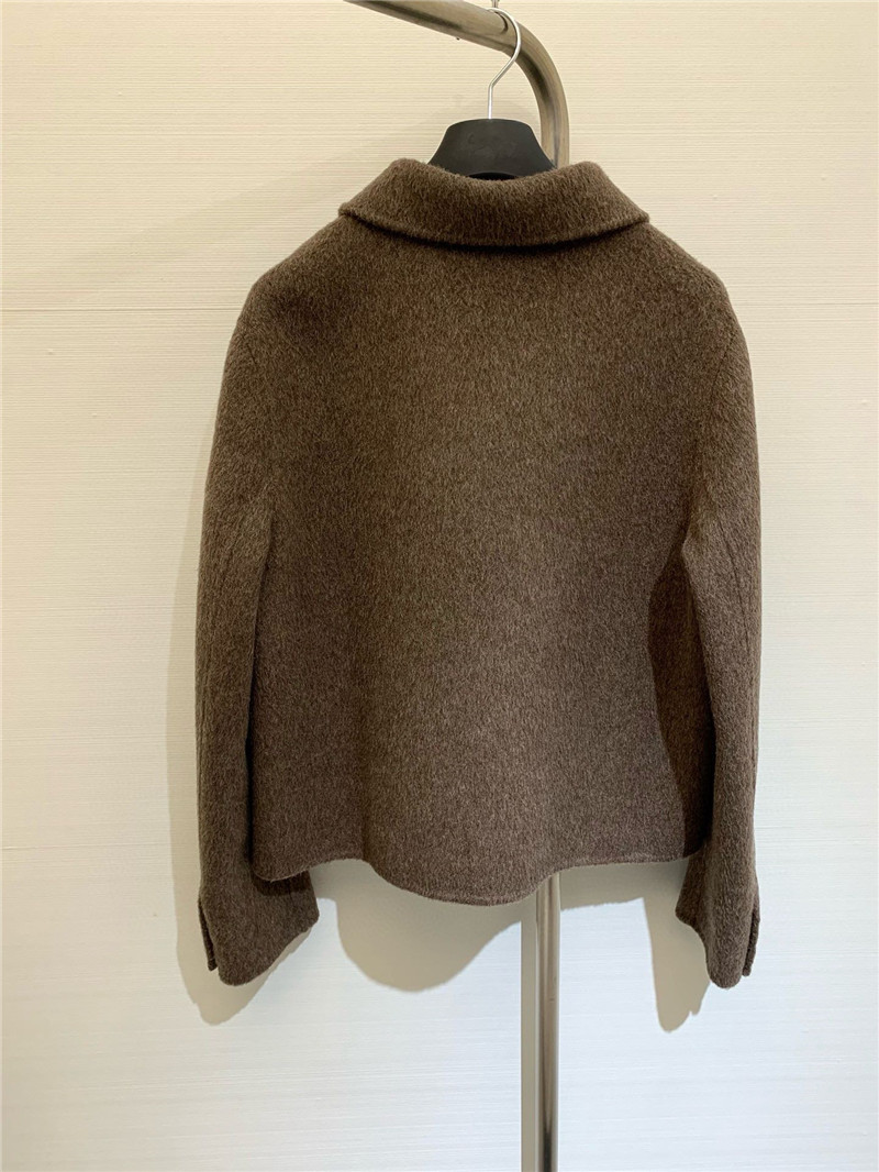 BC lapel wool coat