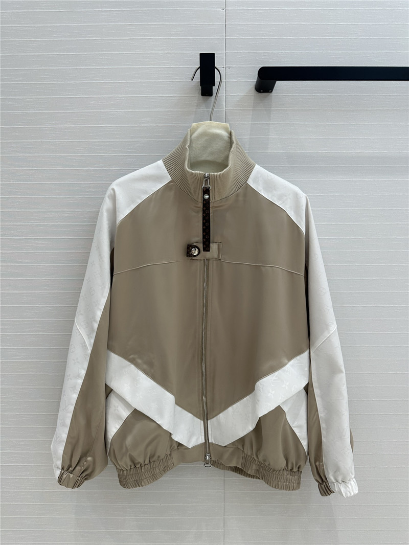 l0vis Vvtt0n lv jacquard acetate suit