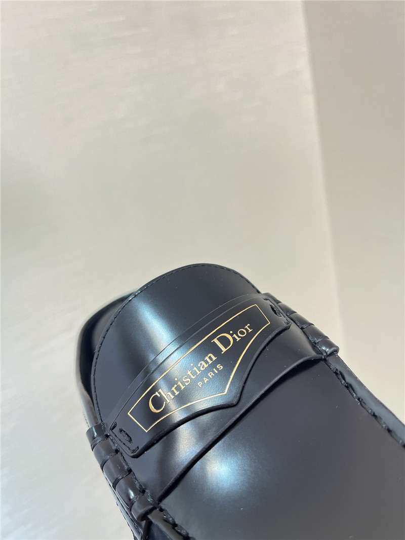 D10r boy mule black patterned calfskin