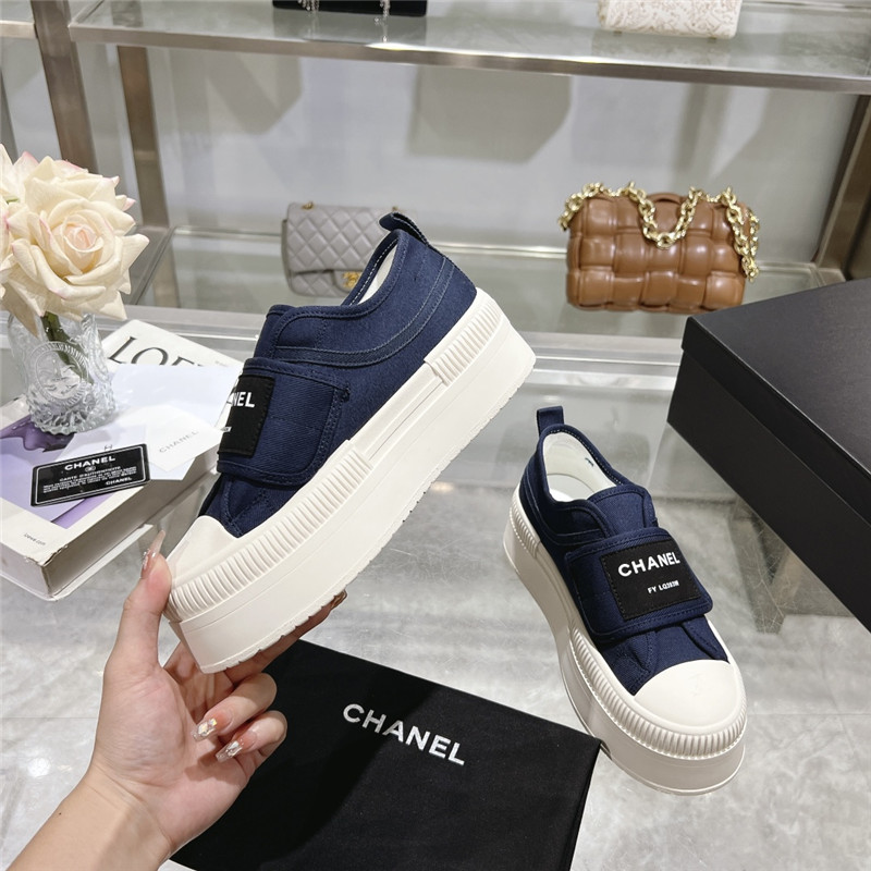 Ch**el canvas velcro sneakers