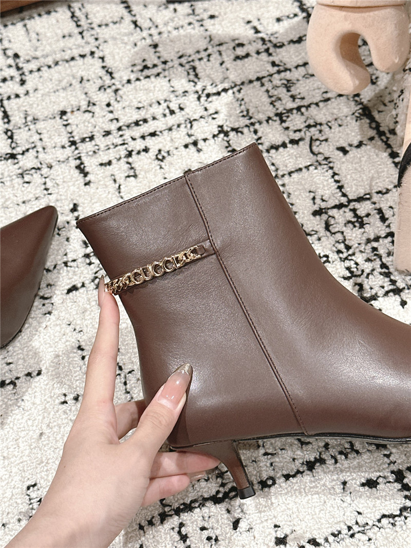 Gvc*1 brown pointed toe heeled ankle boots