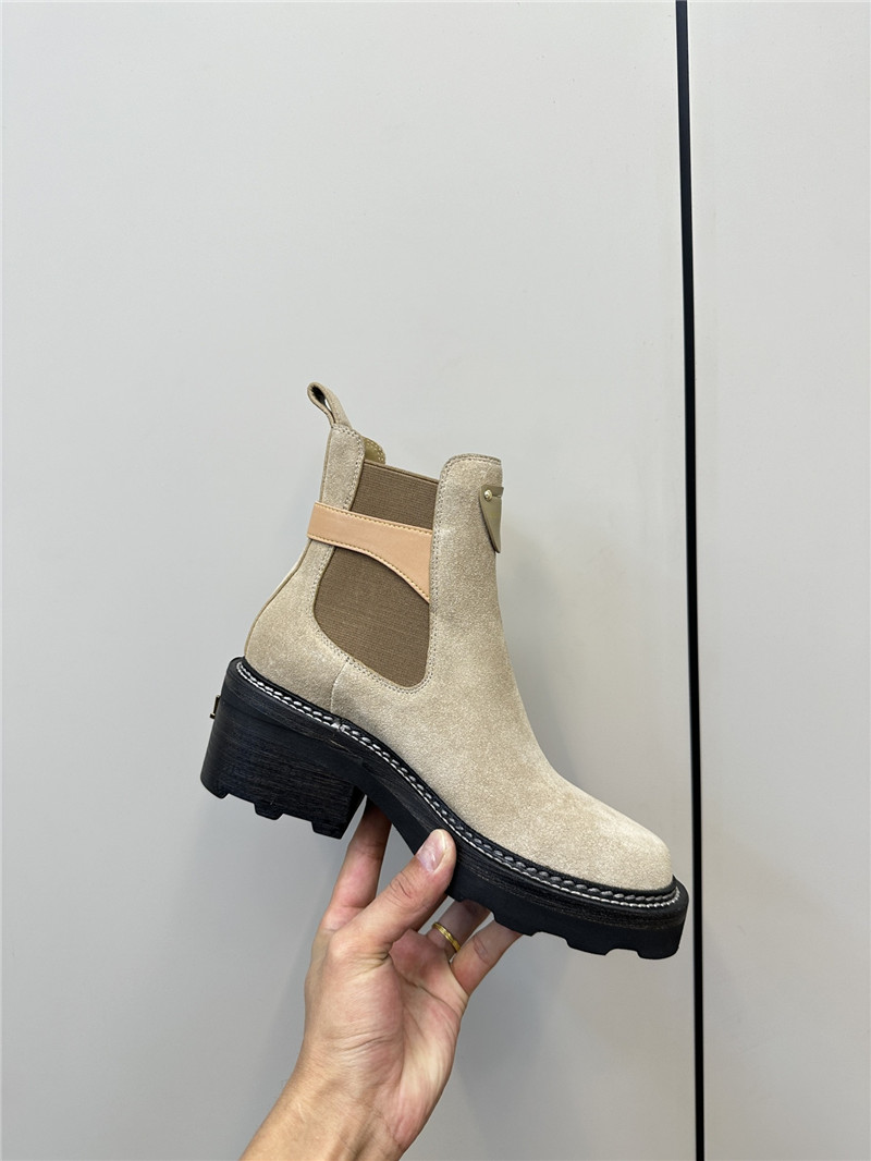 l0vis Vvtt0n lv beaubourg ankle boot in beige