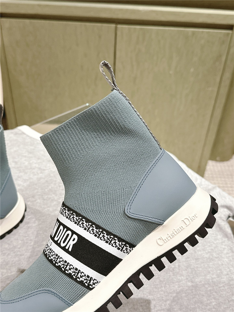 D10r high top sock sneakers in blue