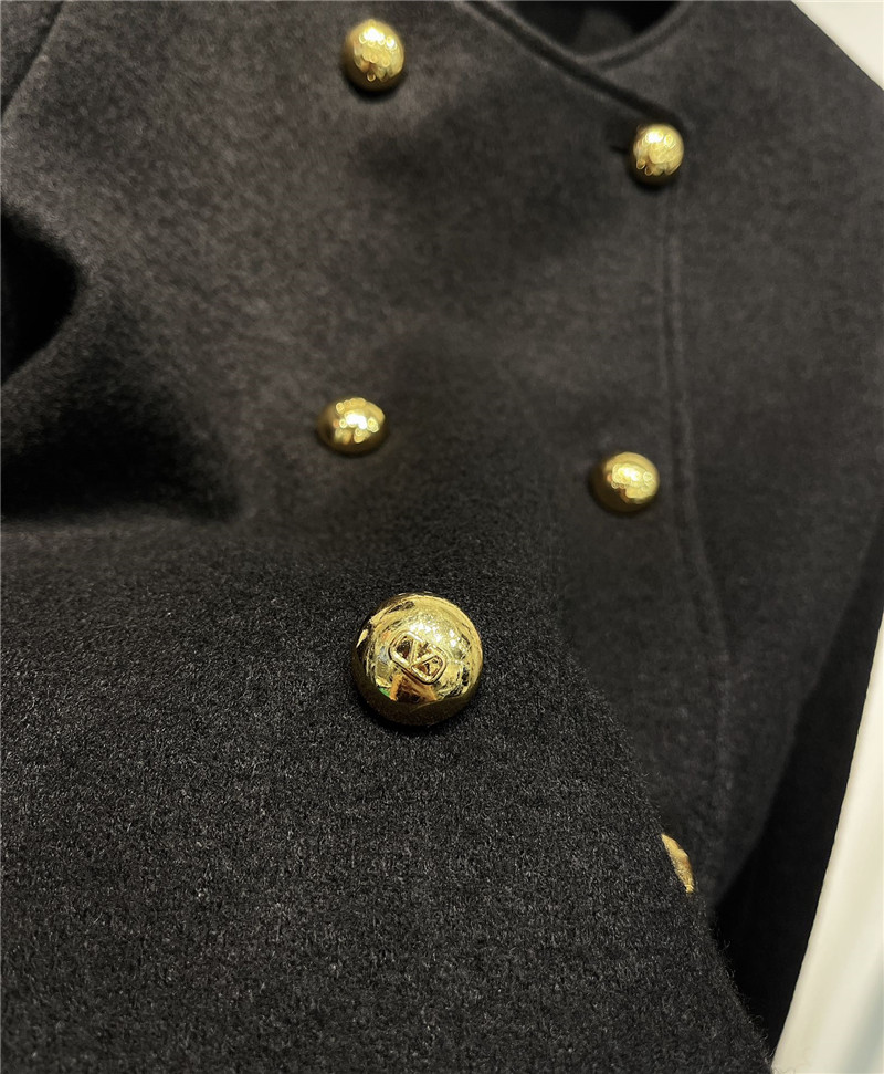 Va1e*ntin0 wool coat