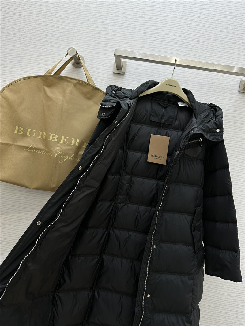 Bv*b*rry hooded long down jacket