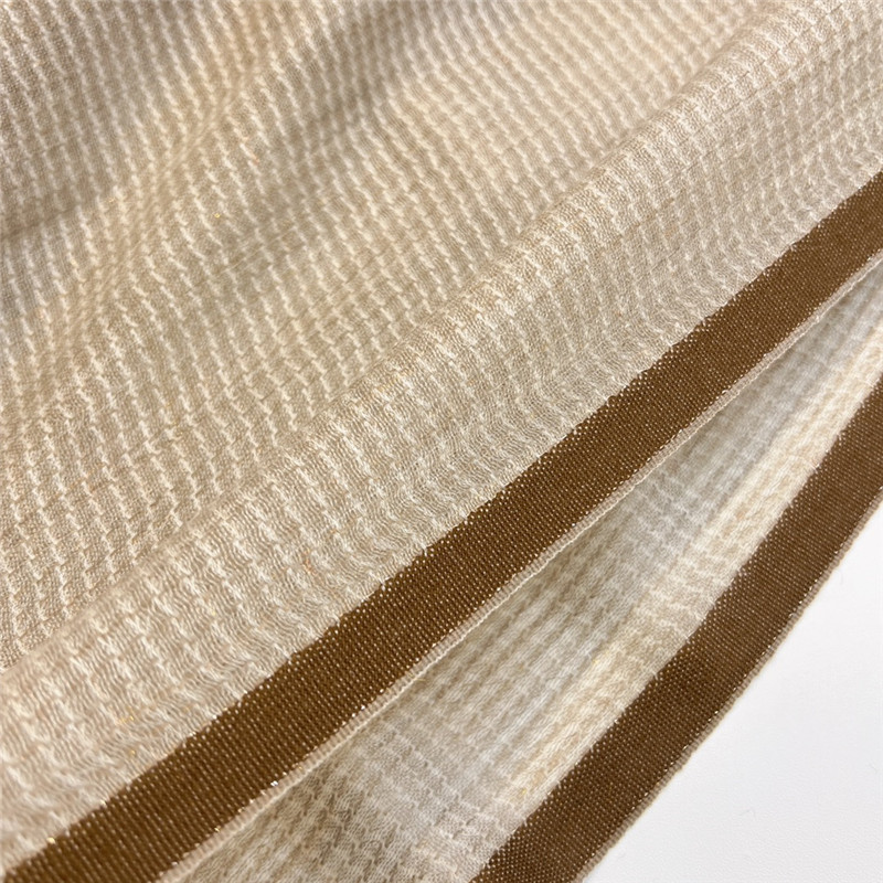 L0r0 P1ana ring velvet scarf