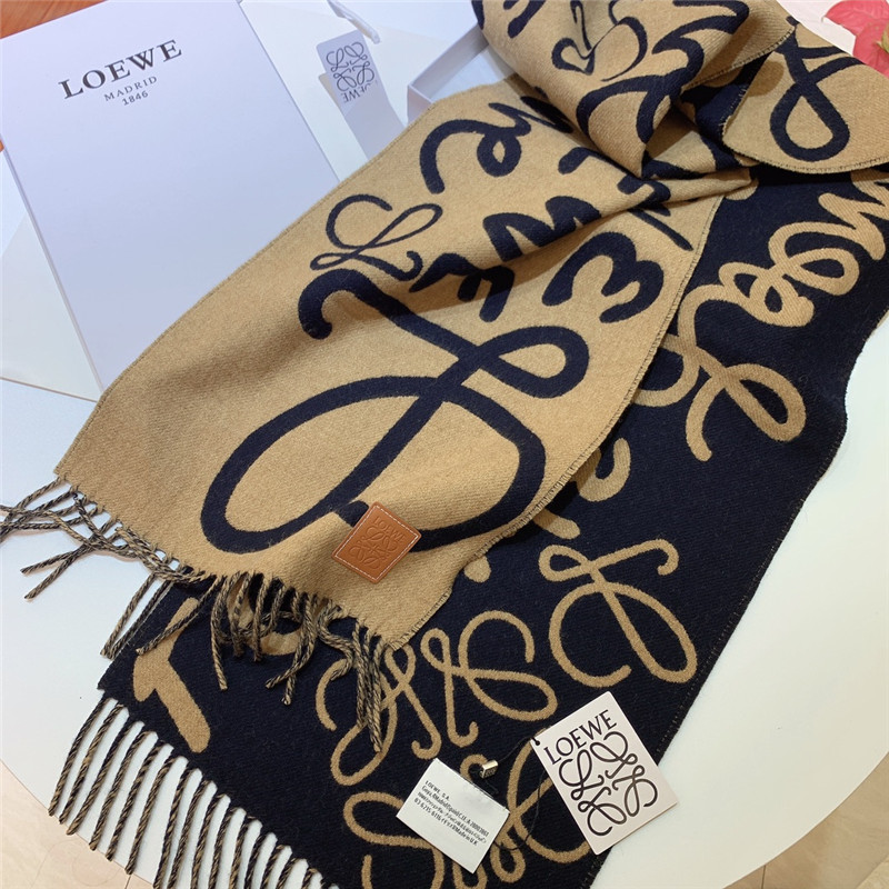 L0ew* beige/dark blue double-sided letter scarf