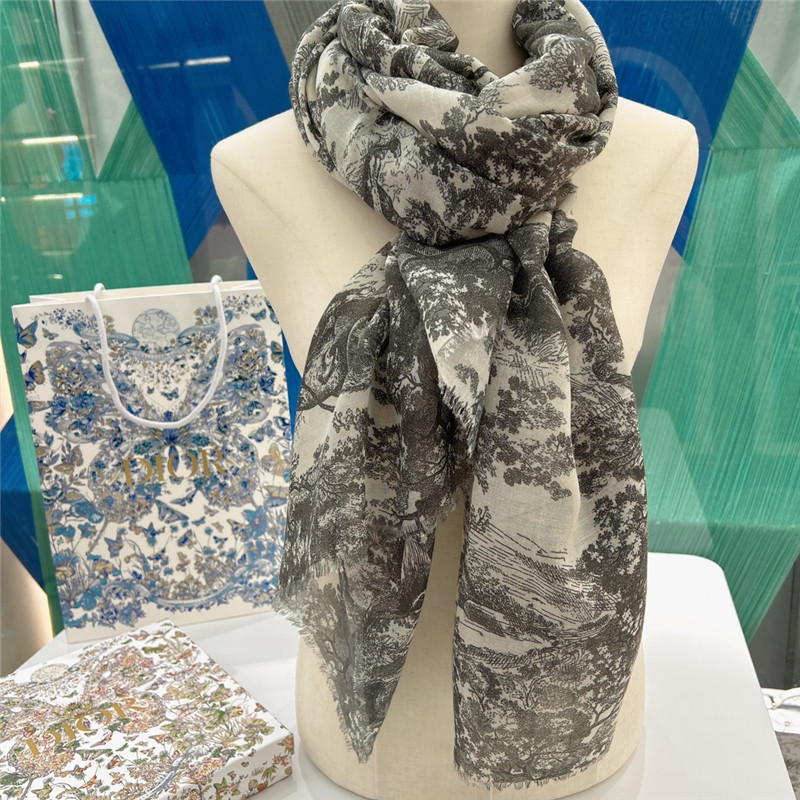 D10r jouy printed shawl