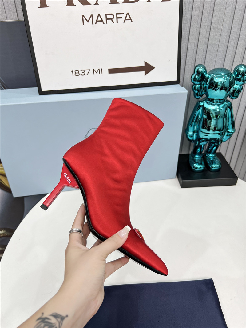Pra*a red heeled ankle boots
