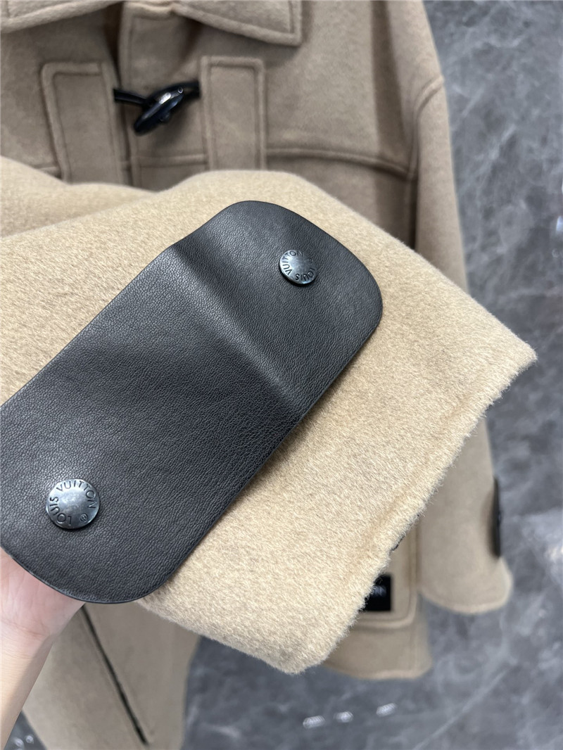 l0vis Vvtt0n lv patchwork leather coat