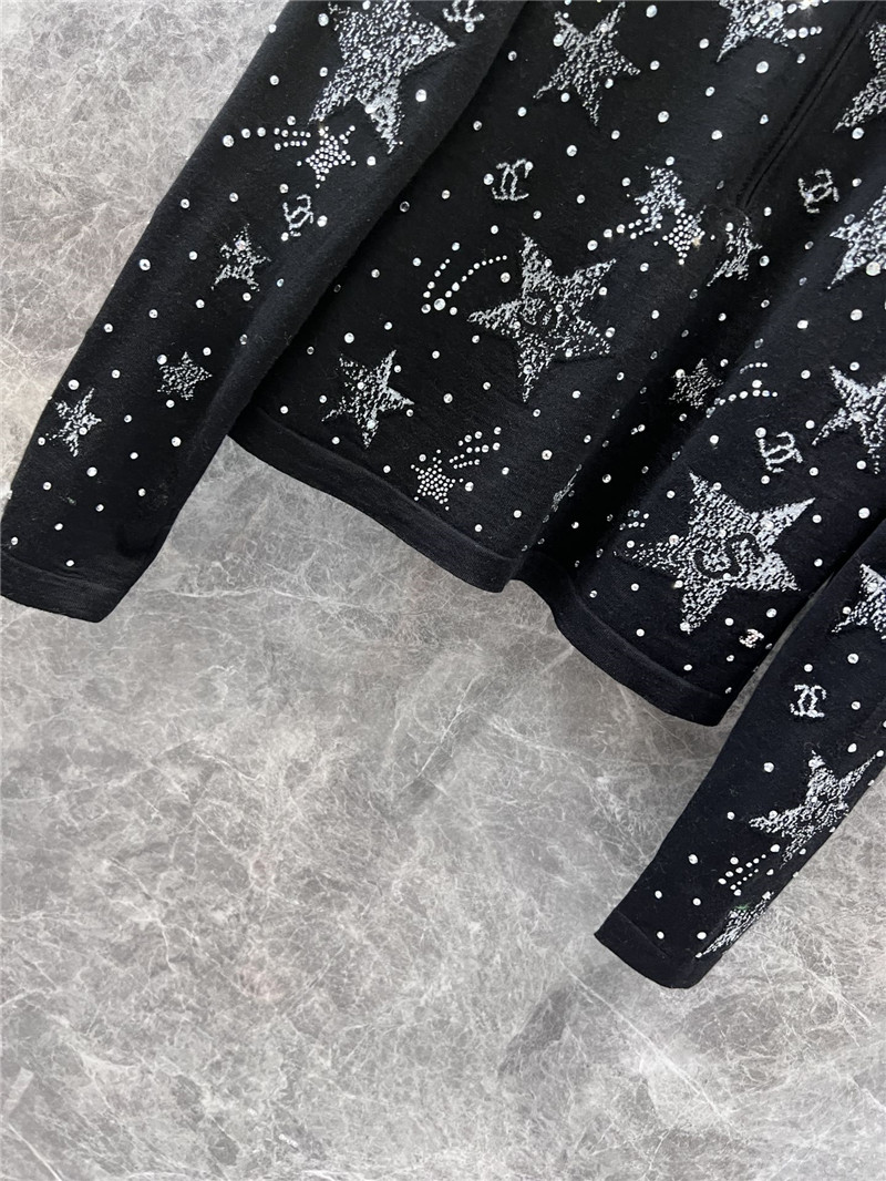 Ch**el half-zip star ski knit pullover in black