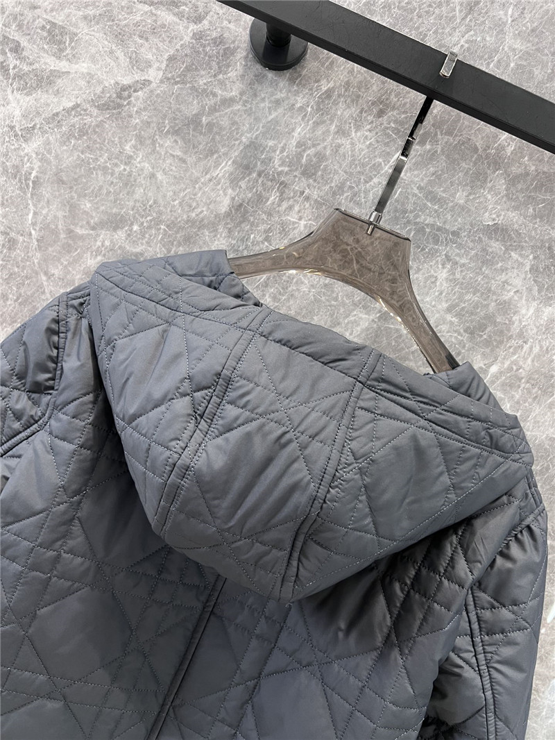 D10r hooded padded jacket