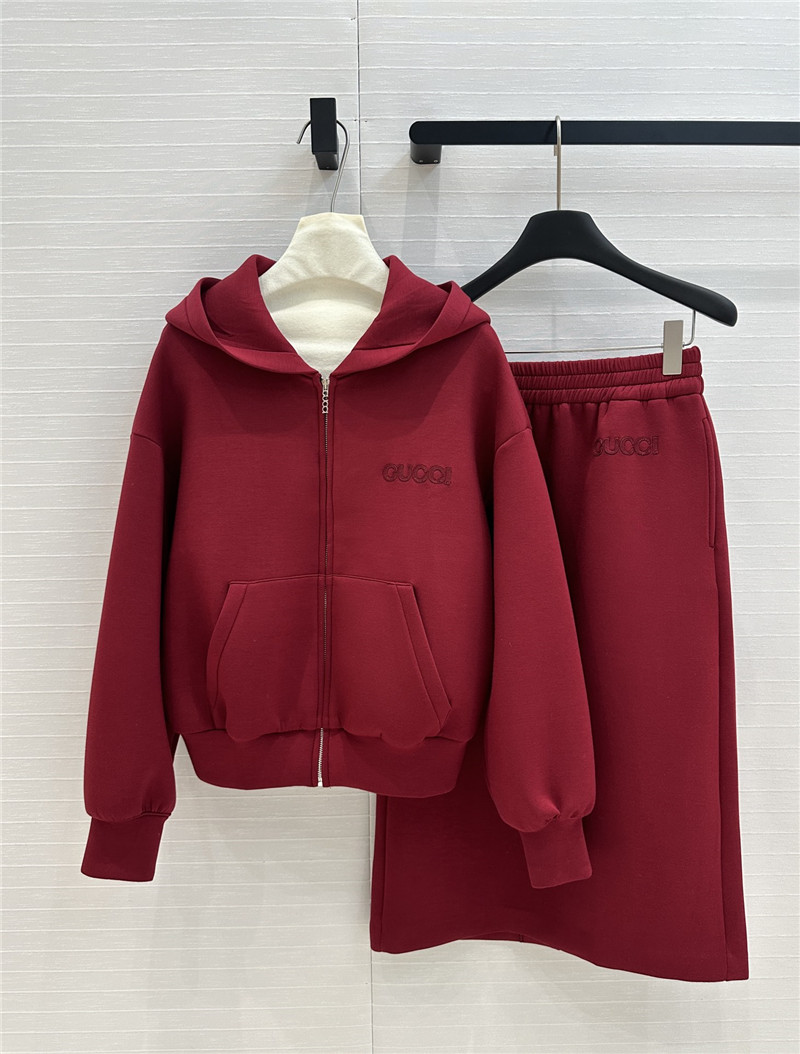 Gvc*1 alphabet patch embroidery suit