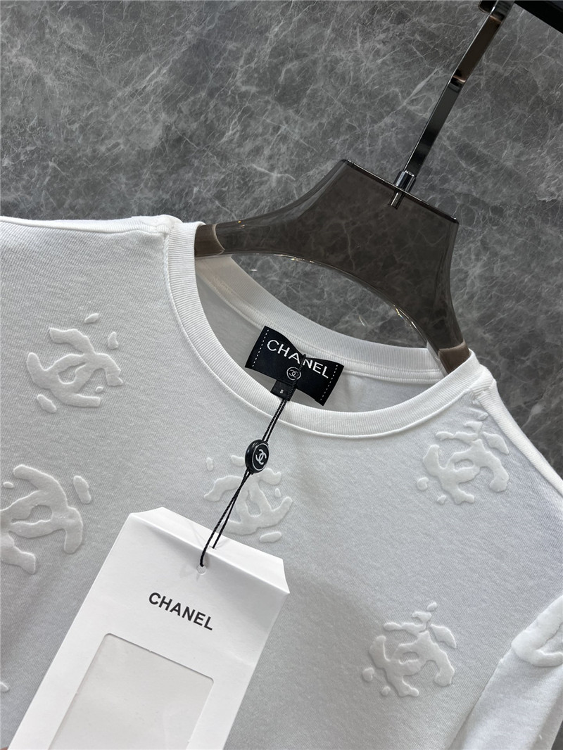 Ch**el t-shirt