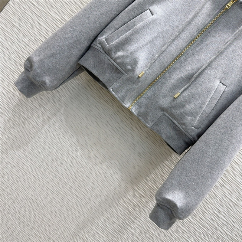 Gvc*1 trendy suit