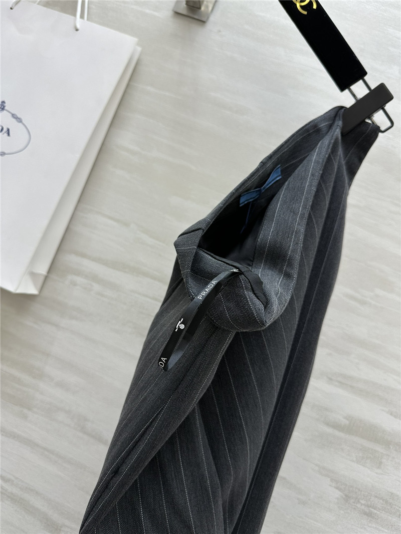 Pra*a waist fishtail skirt