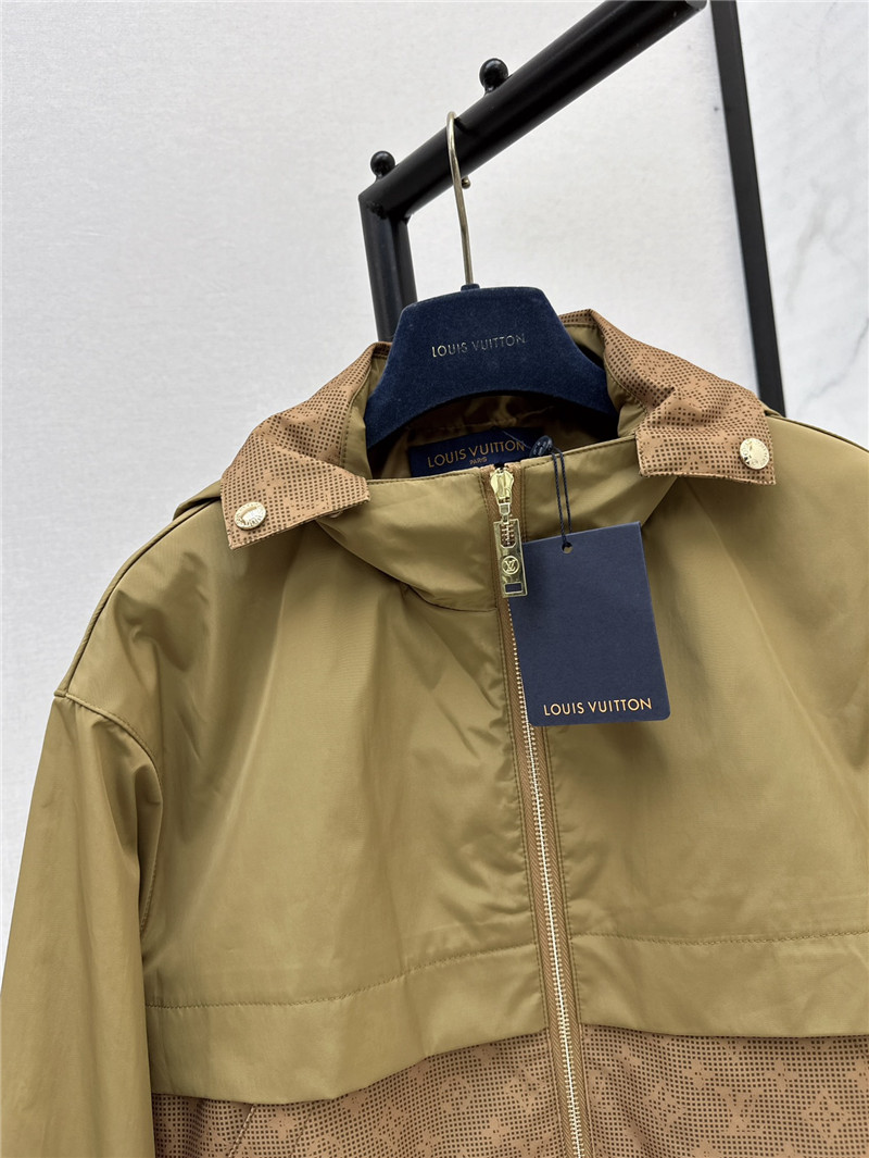 l0vis Vvtt0n lv windbreaker jacket