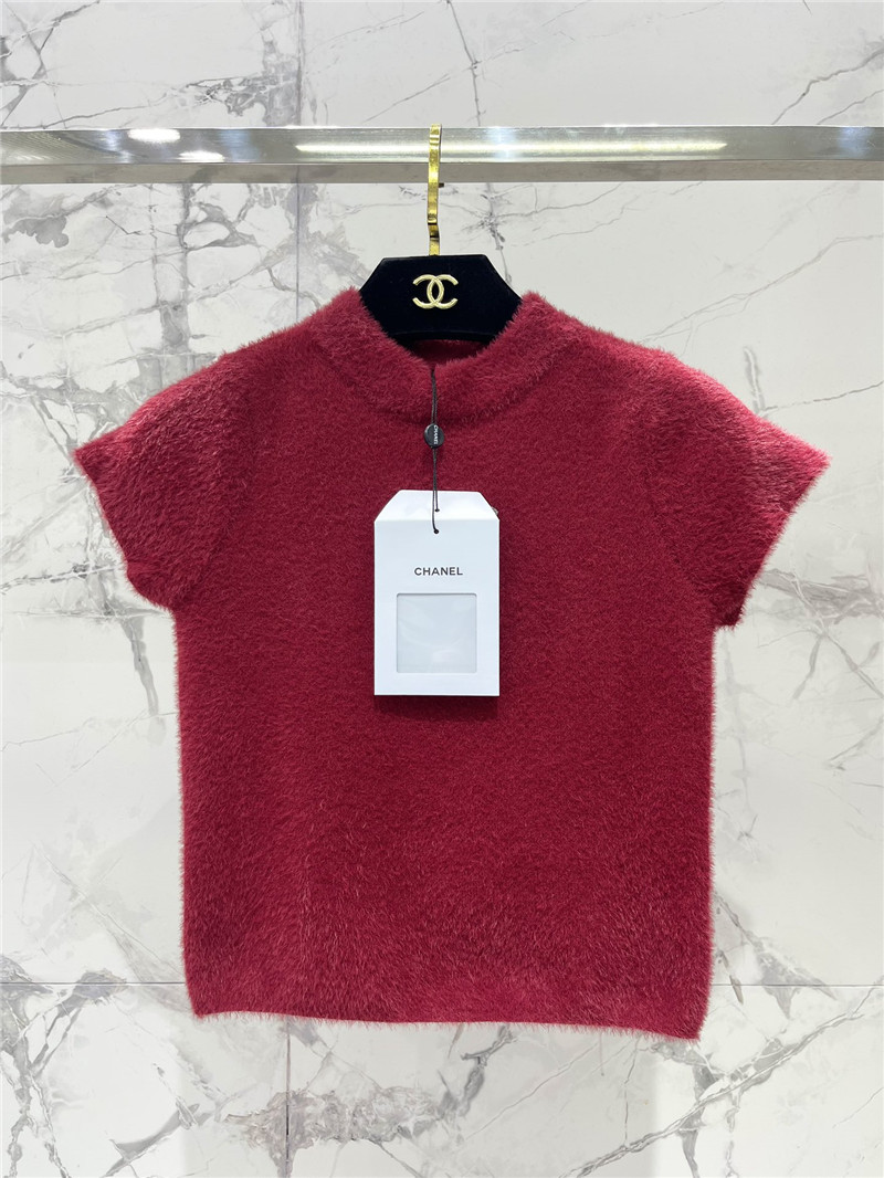 Ch**el fuchsia short sleeve mohair knitted top