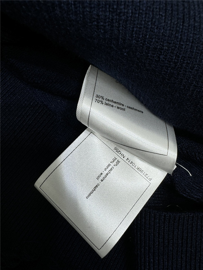 ch**el D1am0nd quilted wool sweater navy