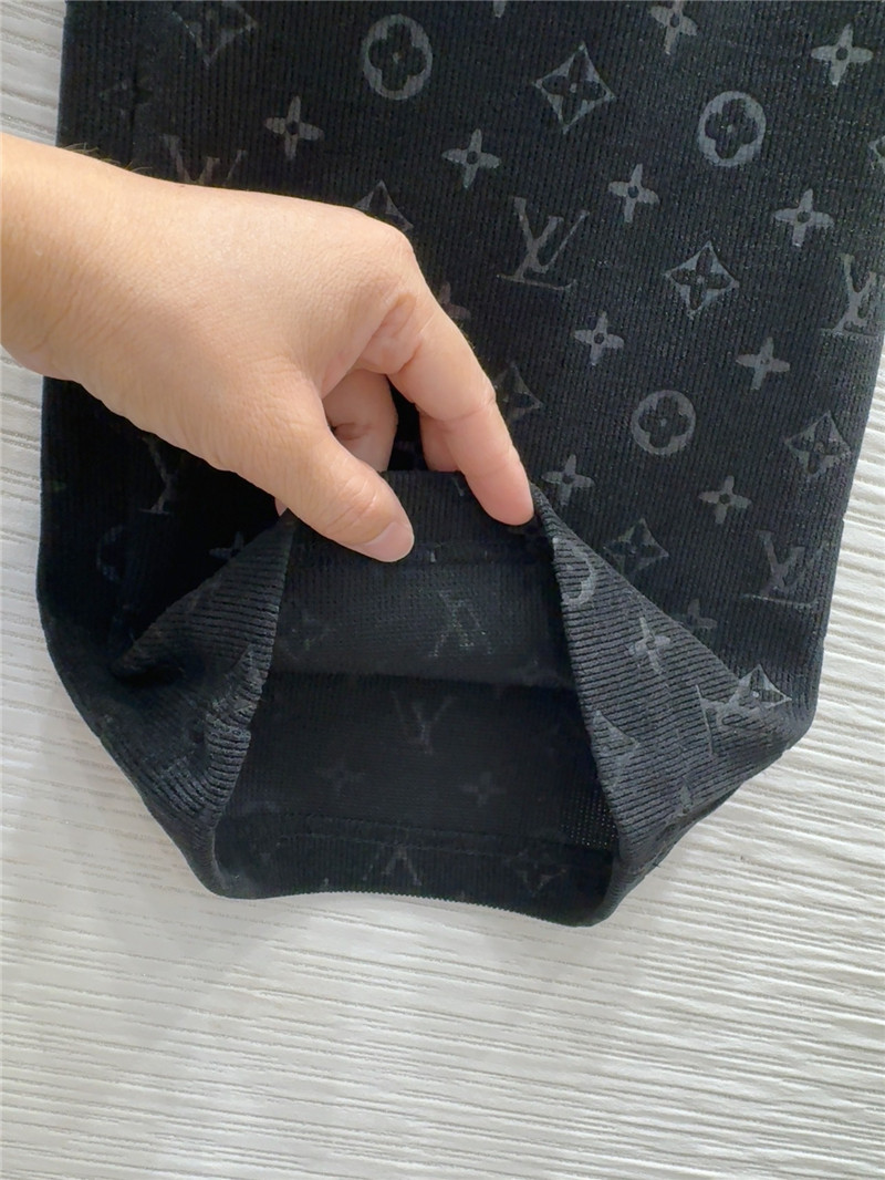 l0vis Vvtt0n lv embossed straight pants