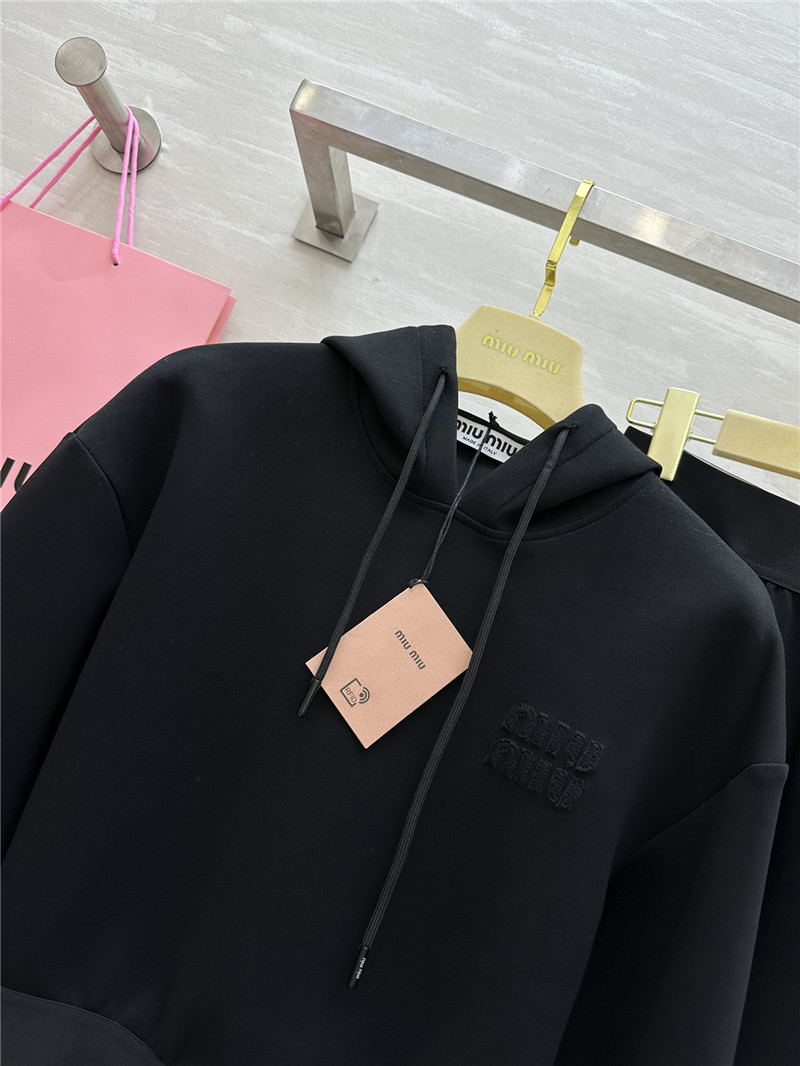 M1um1u space cotton suit