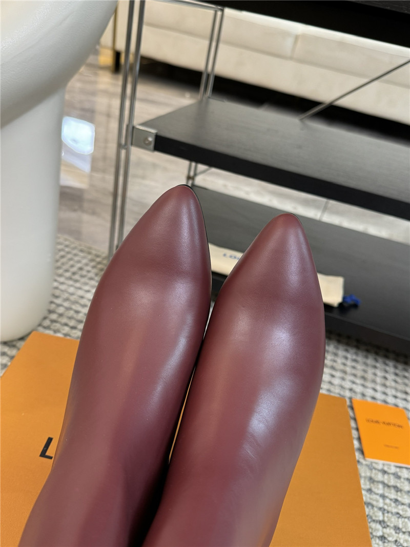 l0vis Vvtt0n lv pointed ankle boots