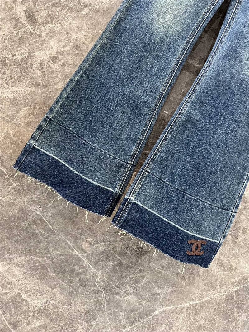 Ch**el bootcut jeans