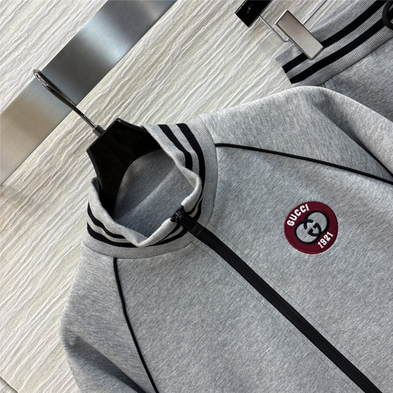 Gvc*1 sports casual suit