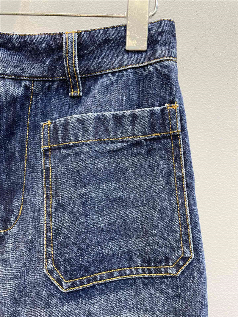 D10r raw edge jeans